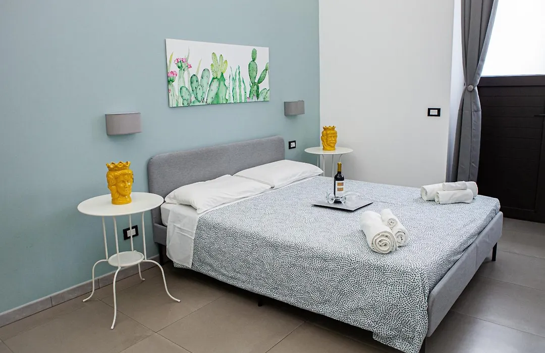 Ruggero Settimo - Holiday Houses-1